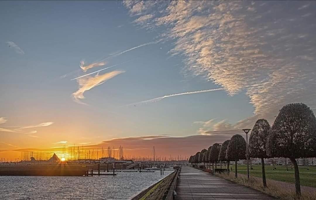 Duplex Villa Capricia Appartement Met Zwembad Nieuwpoort Jachthaven 外观 照片